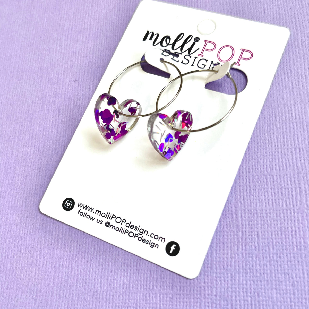 Orecchini A Cerchio A Forma Di Cuore Con Glitter &ndash; Plastica E Metallo, Vari Colori