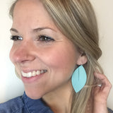 Robin's Egg Leather Leaf Twist